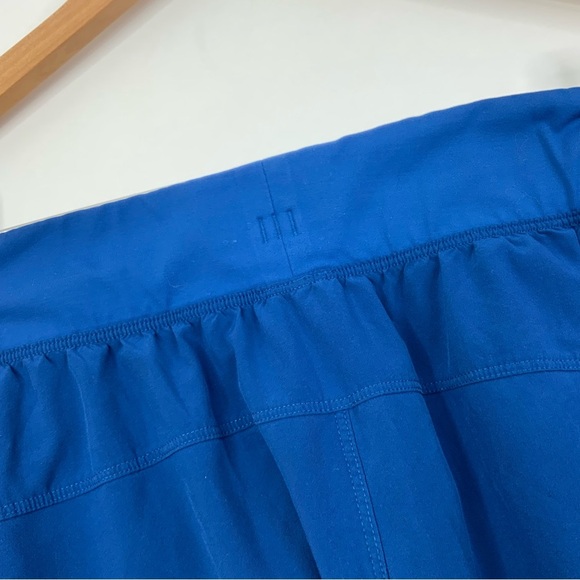 Lululemon T.H.E. Short 9” Linerless. Dark Royal. Size Medium. - Picture 5 of 8